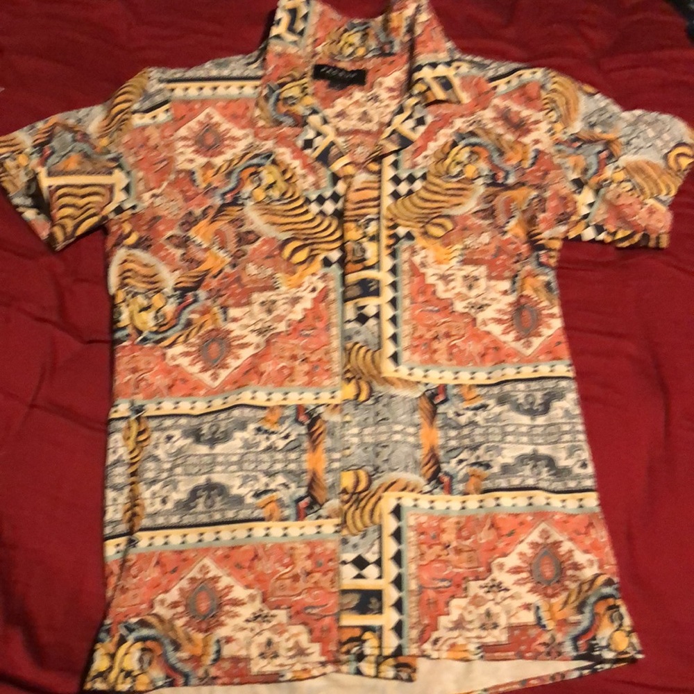 Button down blouse - Picture 2 of 6